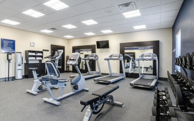Flag Point Inn & Suites Pratt by FairBridge