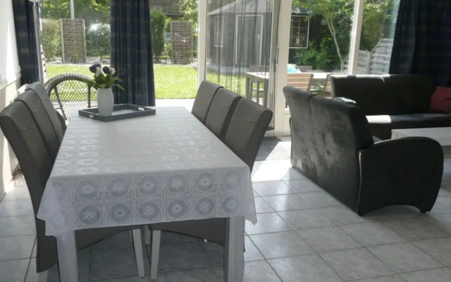 Holiday Apartment Zonnewende 16