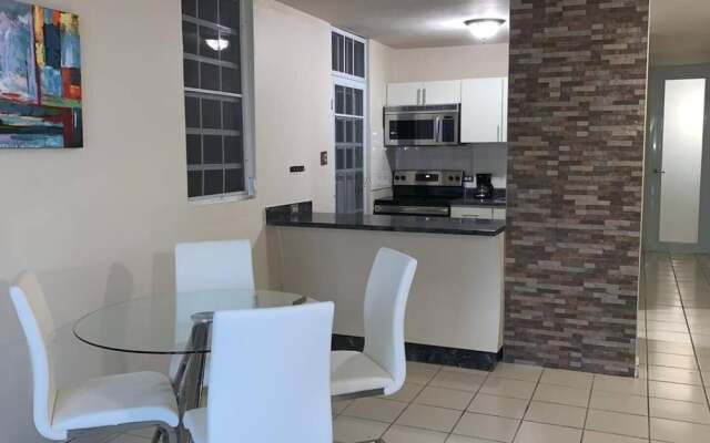 Fajardo Golden House