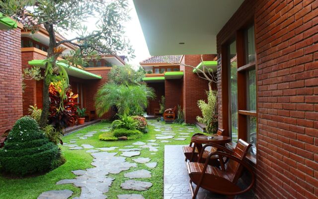 Rumput Resort & Resto