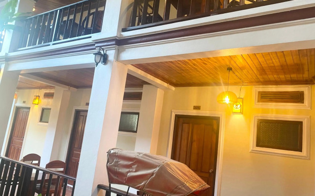 Lao Lu Lodge