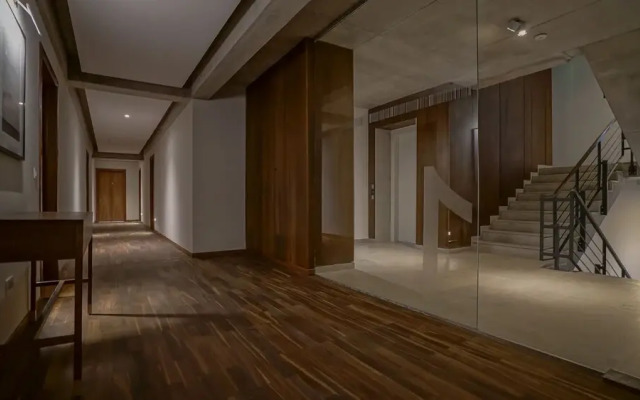 CN2i Luxury Accommodation Arte