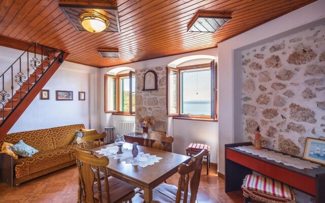 Amazing Home in Tucepi With Wifi and 2 Bedrooms