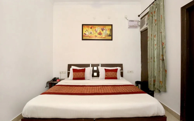 OYO 9657 Hotel Sham Villa