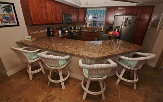 Oceanwalk 18-407 Apartment 3