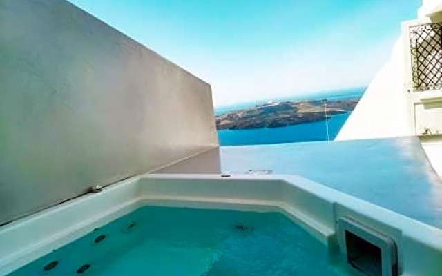MK4 Cliff Suites