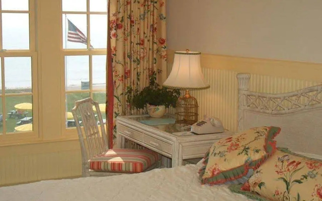 Hotel Iroquois