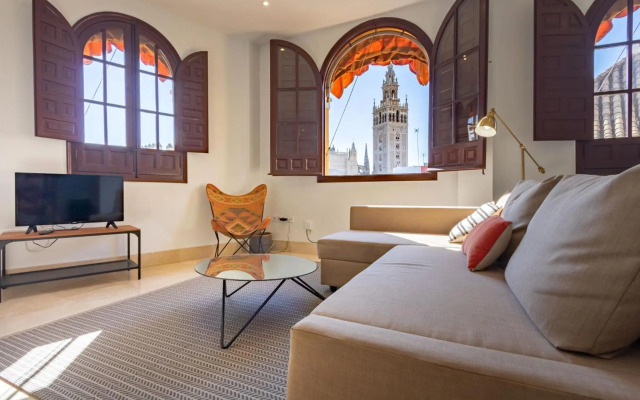 Alianza Giralda Sky view by Valcambre