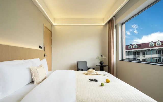 Shenzhen White House Sea View Resort