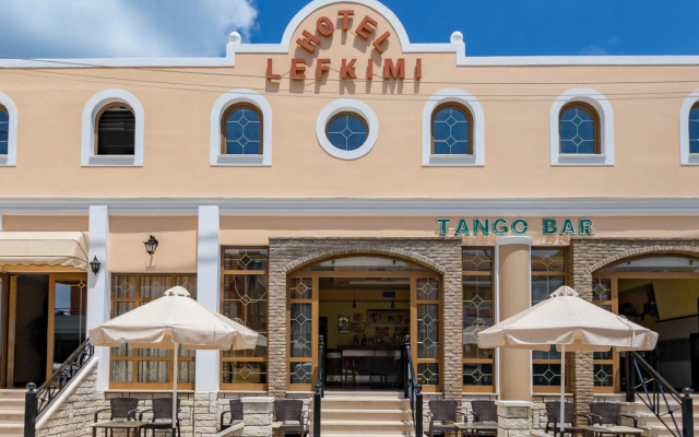Lefkimi Hotel