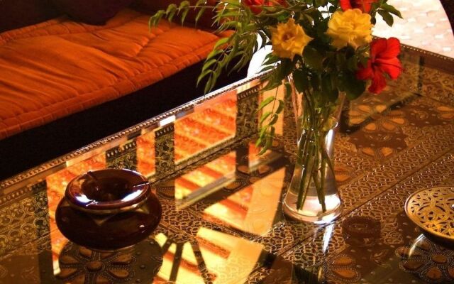 Al Riad Inou