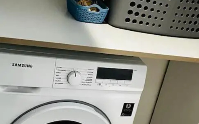 Sliema, Stylish 2 Bedroom Apartment with Parking