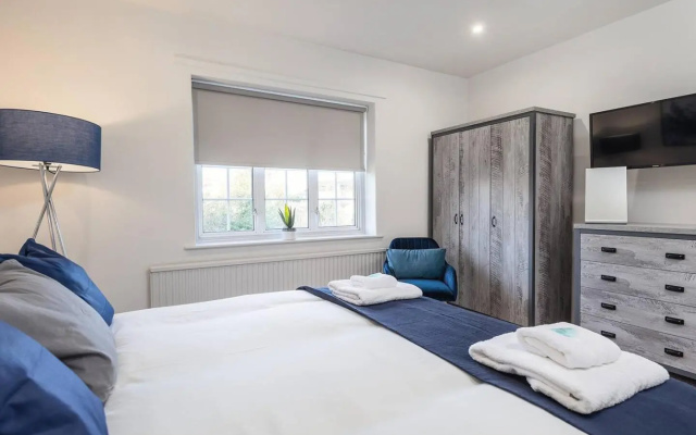 Cosy, Exclusive Sheffield House Near Peak District
