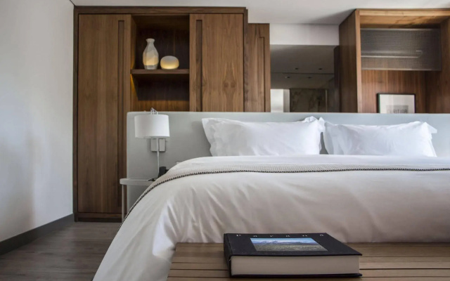 Nomaa Hotel