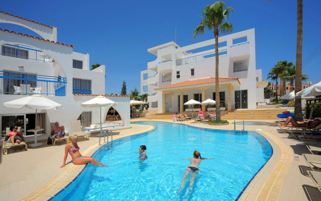 Petrosana Hotel Apartments