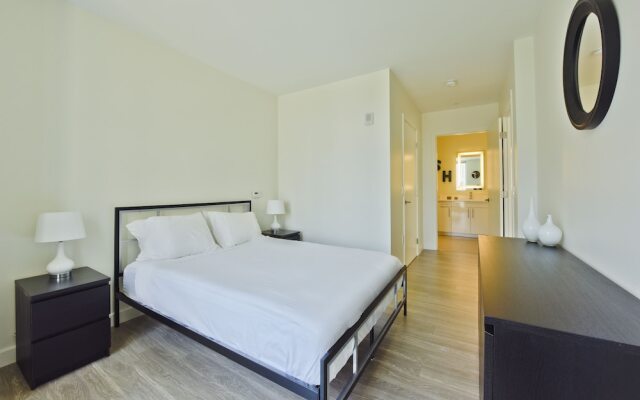 Sunny Lower Allston Suites by Sonder