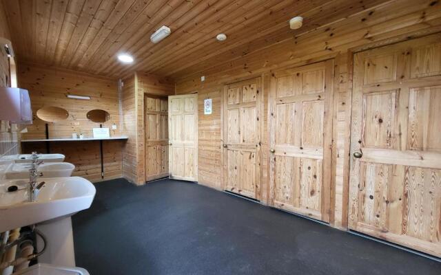 Rustic Pods Riverview Holiday Park