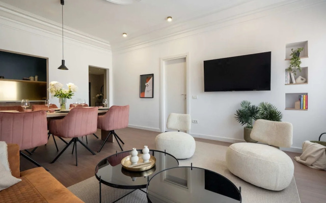 Spacious 3BR by Cismigiu Gardens Calea Victoriei
