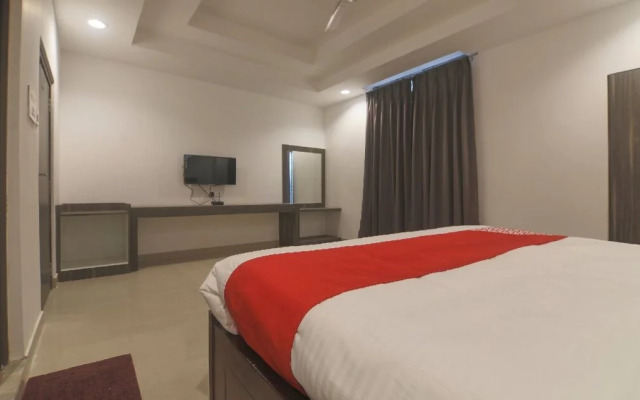 Hillton Homes By OYO Rooms