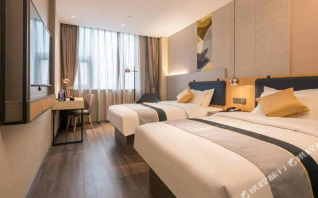 Homeinn Selected Hotel (Guangzhou Tianhe Longdong Botanical Garden Subway Station)