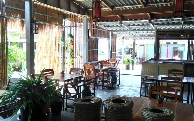 Popular Lanta Resort