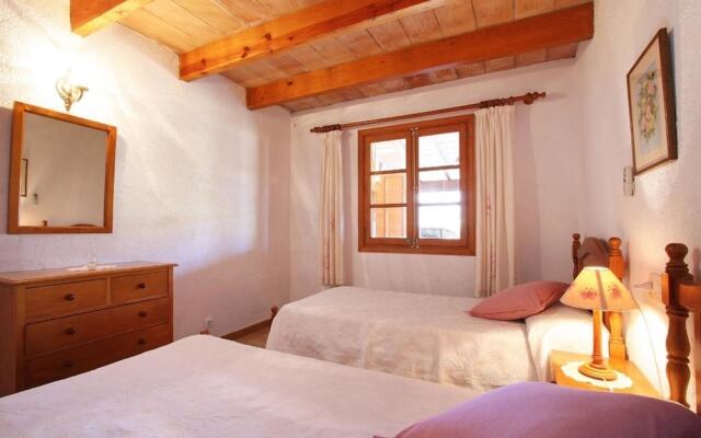 Villa - 3 Bedrooms with Pool - 103171