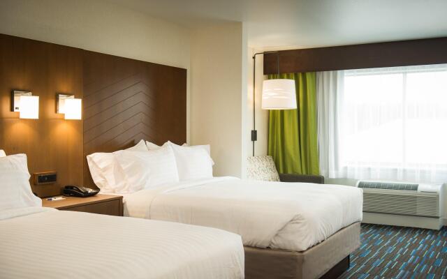 Holiday Inn Express & Suites Rock Falls by IHG