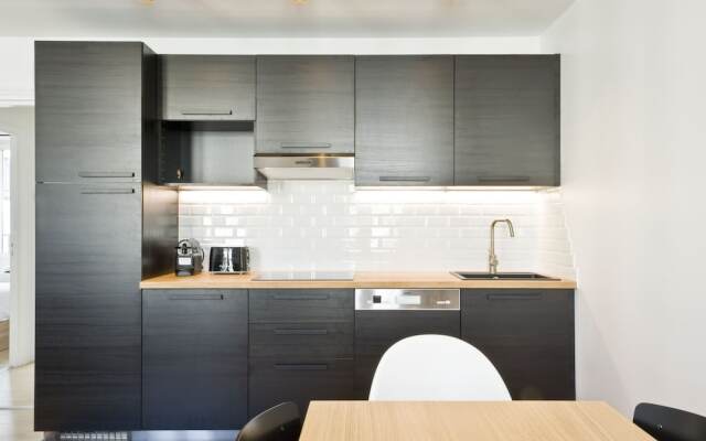 Pick A Flats Nation Avron Apartments