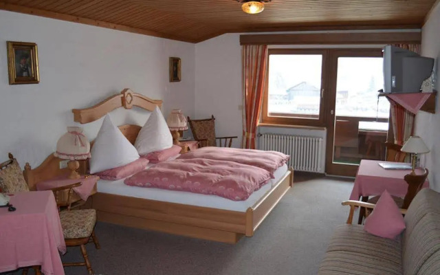 Hotel-Pension-Ostler