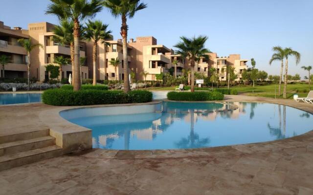 Magnifique appart vue sur golf