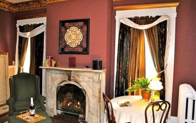Bernadine's Stillman Inn