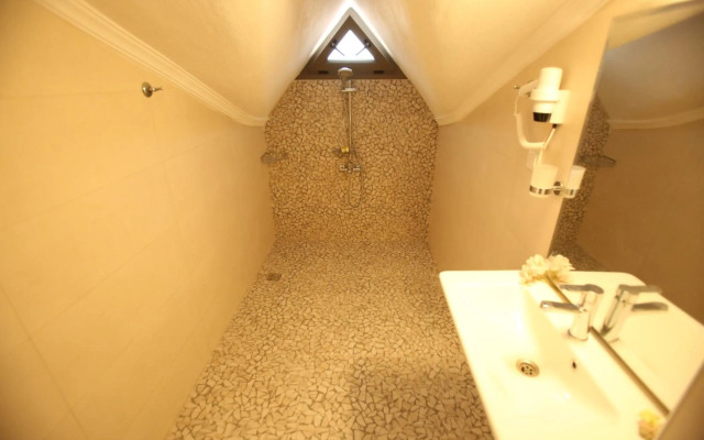 Aria Doria Otel