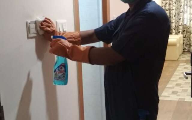 Grand Continental Hotel