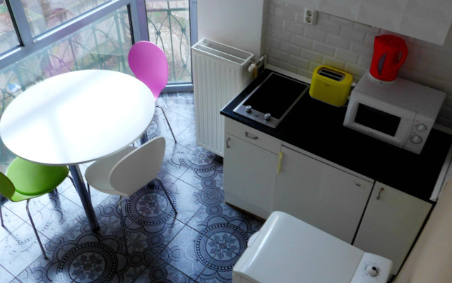 Amber Terrace Studio