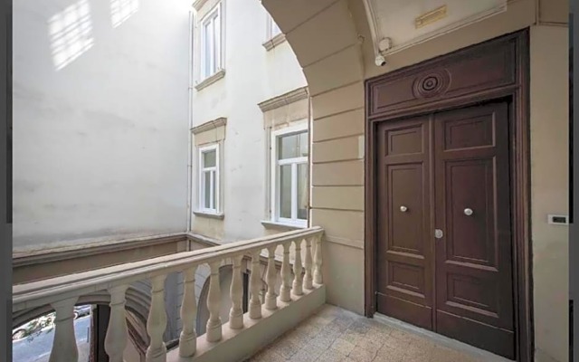 Downtown Napoli b&b - e si nun canto moro