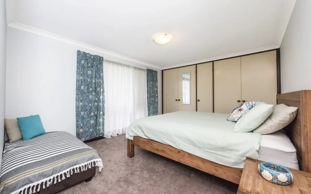 Sea-spray - Walking Distance to Ocean