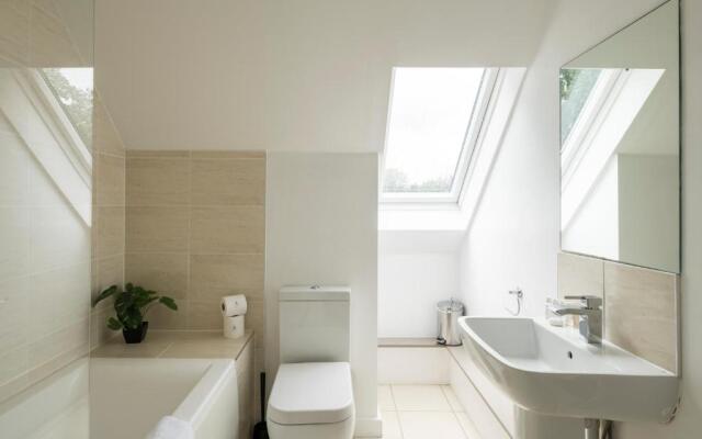 Bassett Green by Viridian Apartments