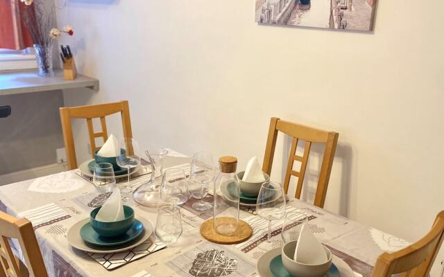 Charming 2-bed Apartment in Edinburgh City Centre
