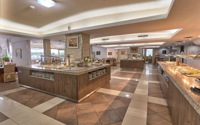 Hotel Kavkaz Golden Dune