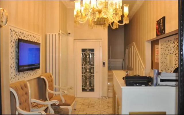 Azade Butik Otel