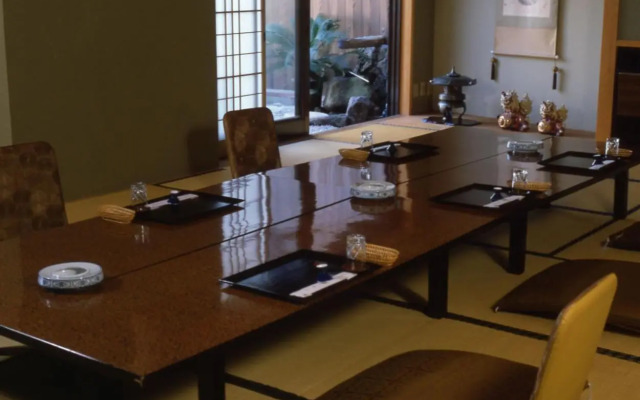 Hitomarukadan Ryokan