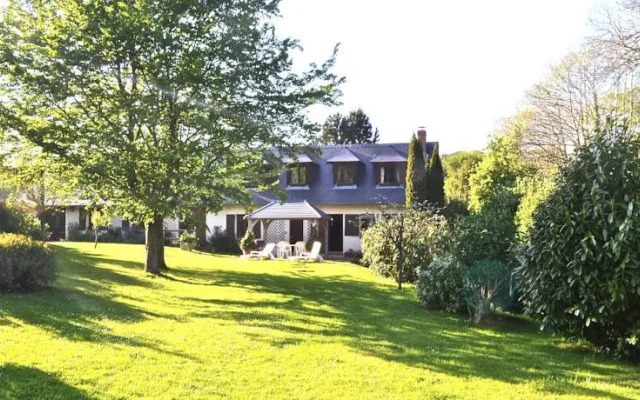 LAtelier du Petit Chemin qui Sent la Noisette