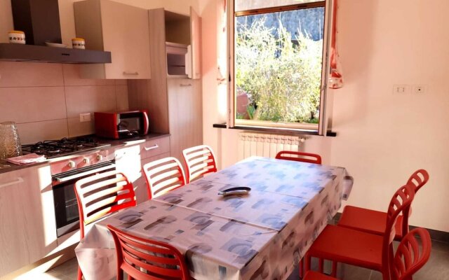 Trilocale Con Giardino Bonassola