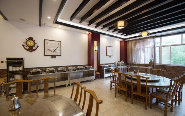 Jinan Xueyuanchang Fisherman's Residence (Xueye Lake)