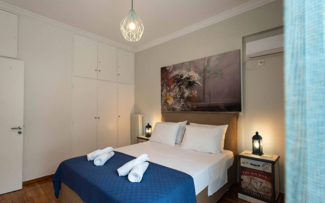 Blue Ark Stylish Athens