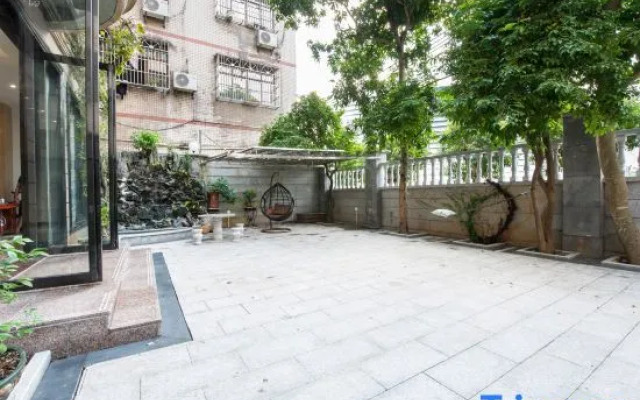 Xiaoshu Wushe Boutique Hostel