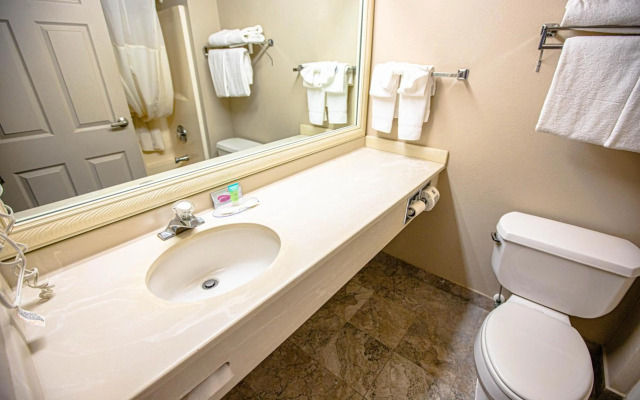 Coratel Inn and Suites By Jasper Ocean Shores