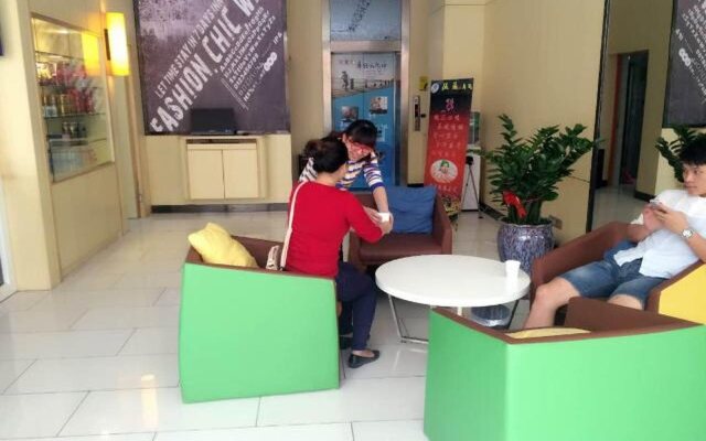 7Days Inn Yangjiang Yangxi Renmin Road Pedestrian Street