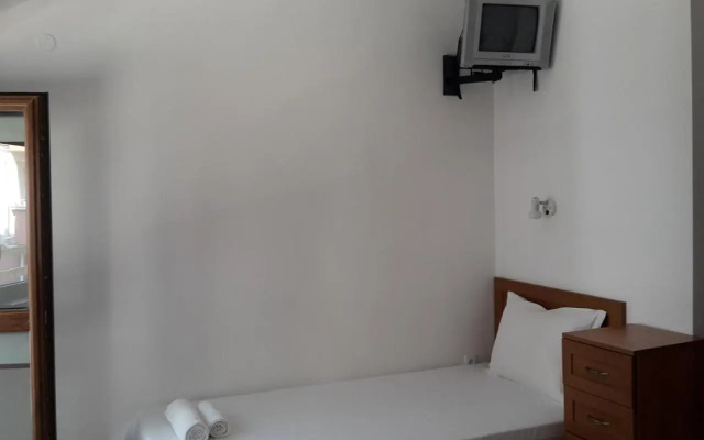 Guest House Kera