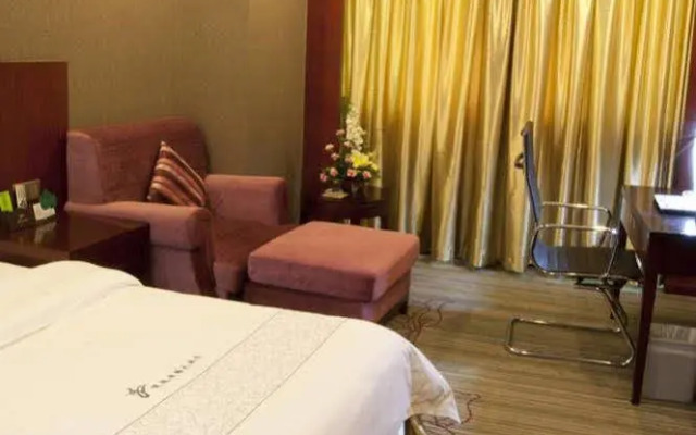 Shuanglong Plaza Hotel